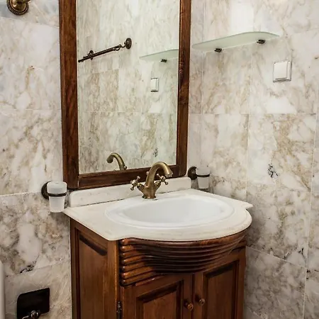 Vakantiehuis Erodios 1 *