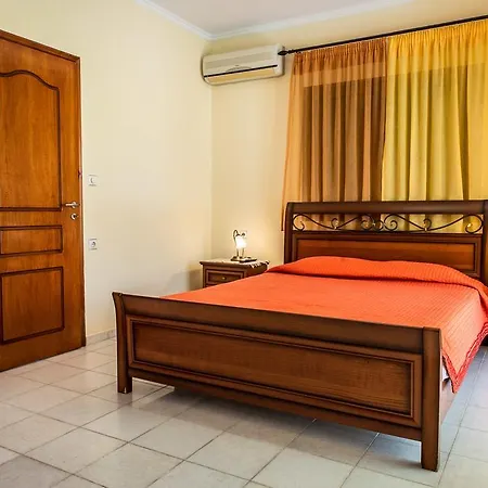 Vakantiehuis Erodios 1 *